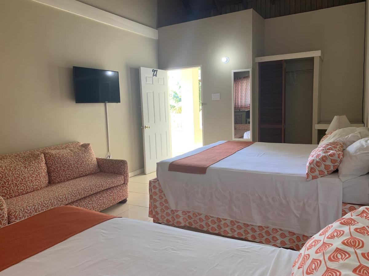 King Suite At Oceanview Resort In Jamaica - Enjoy 7 Miles Of White Sand Beach! Νεγκρίλ Δωμάτιο φωτογραφία