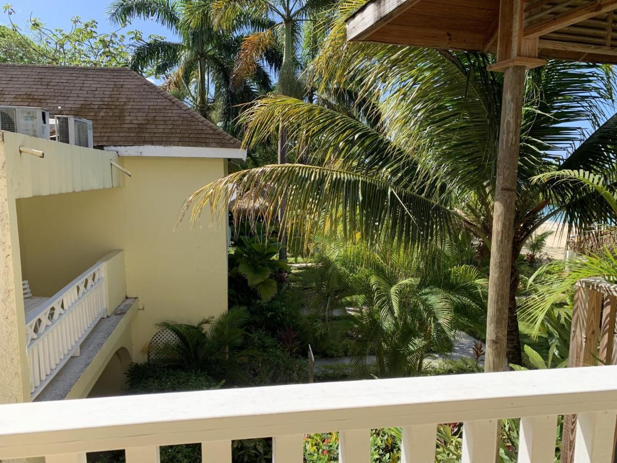 King Suite At Oceanview Resort In Jamaica - Enjoy 7 Miles Of White Sand Beach! Νεγκρίλ Δωμάτιο φωτογραφία